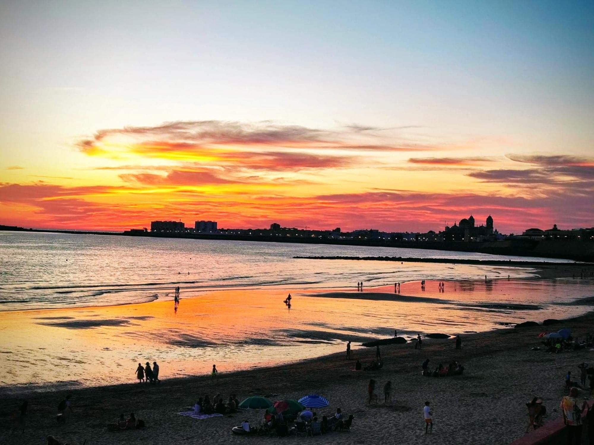 Alquiler Vacacional Cadiz Capital 外观 照片