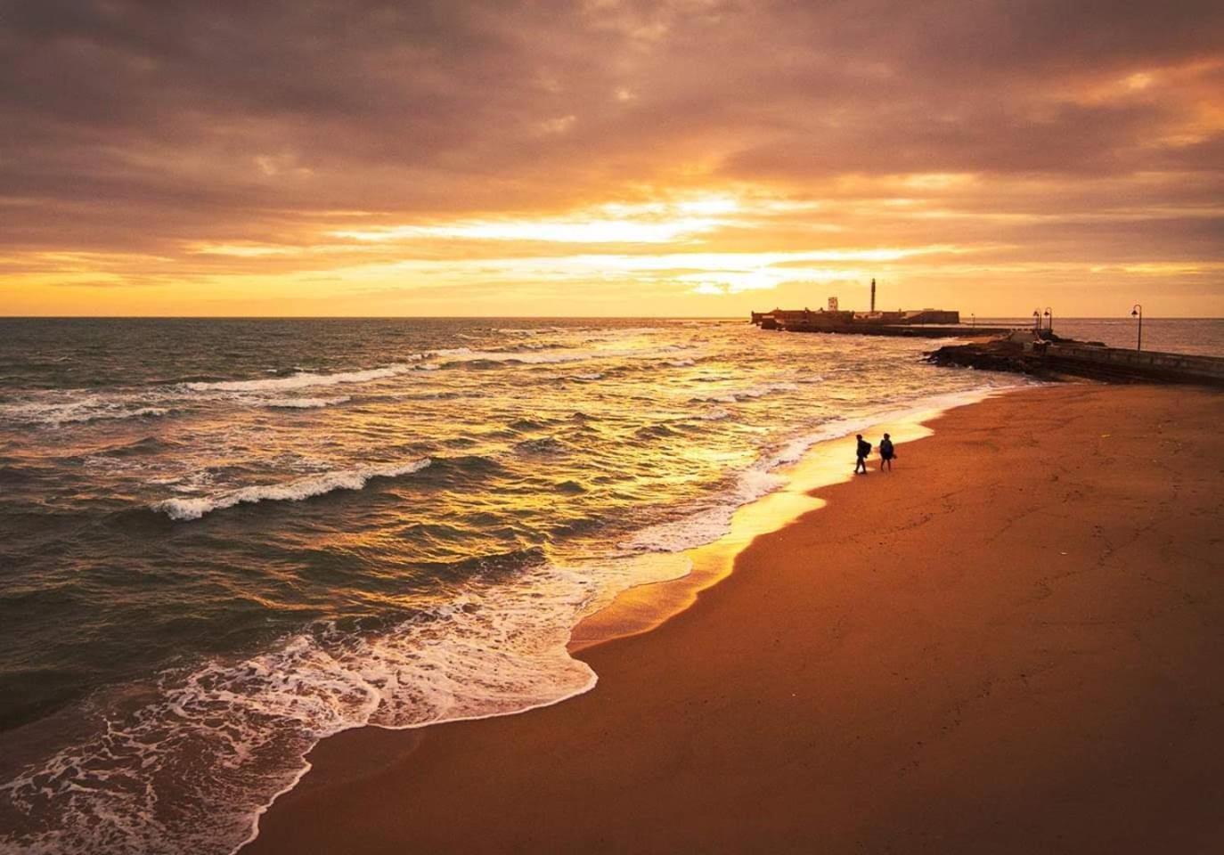Alquiler Vacacional Cadiz Capital 外观 照片
